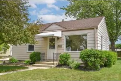 6639 W Bennett Ave, Milwaukee, WI 53219 - Photo 1