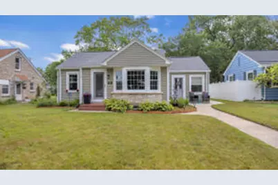 656 N Montgomery St, Port Washington, WI 53074 - Photo 1