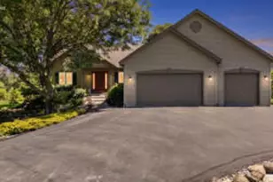 21604 W Bonnie Ln, Lannon, WI 53046 - Photo 1