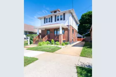 810  73rd St, Kenosha, WI 53143 - Photo 1