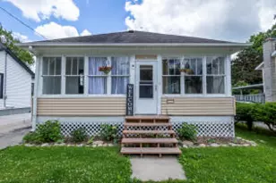 423 W South St, Oconomowoc, WI 53066 - Photo 1