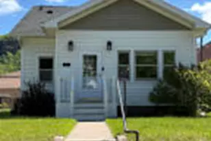 119 24th St, La Crosse, WI 54601 - Photo 1