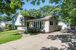 11211 8th Ave, Pleasant Prairie, WI 53158 - Photo 1