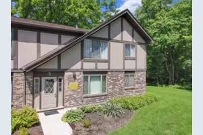 90  Potawatomi Rd, Williams Bay, WI 53191 - Photo 1