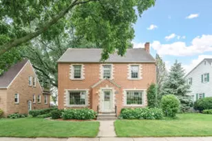 910 Harvey Ave, Watertown, WI 53094 - Photo 1