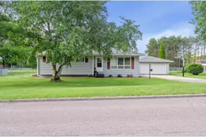 734  Juline Way, Onalaska, WI 54650 - Photo 1