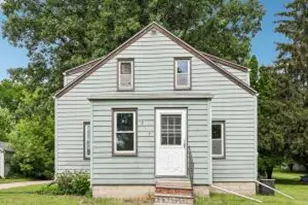 315 E Water St, Watertown, WI 53094 - Photo 1
