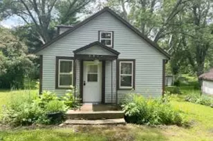 9922 190th Ave, Bristol, WI 53104 - Photo 1