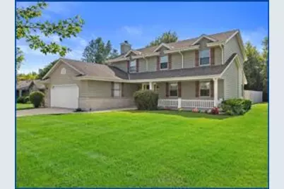 W143N10771  Wooded Hills Dr, Germantown, WI 53022 - Photo 1