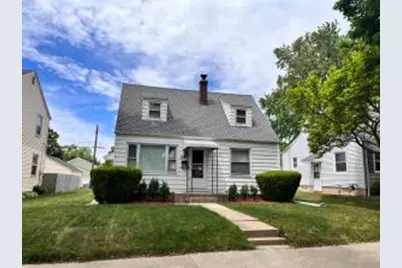 3721 N 98th St, Milwaukee, WI 53222 - Photo 1