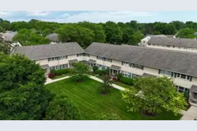 4918 N Shoreland Ave, Whitefish Bay, WI 53217 - Photo 1