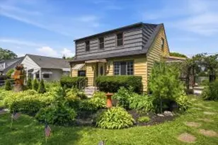 4100 S Hately Ave, Saint Francis, WI 53235 - Photo 1