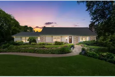 4838 W Glen Cove Ct, Mequon, WI 53092 - Photo 1