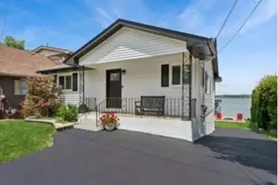 206 S Cogswell Dr, Silver Lake, WI 53170 - Photo 1