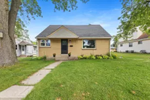 10156 W Montana Ave, West Allis, WI 53227 - Photo 1