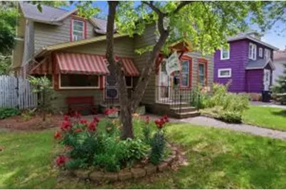 364  8th St, Winona, MN 55987 - Photo 1