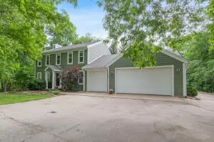 1703 Bark River Dr, Delafield, WI 53029 - Photo 1