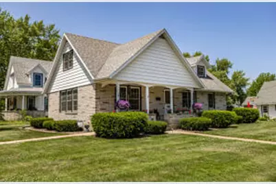318 E Franklin St, Sparta, WI 54656 - Photo 1