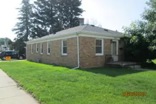3217 Caledonia St, Racine, WI 53402 - Photo 1