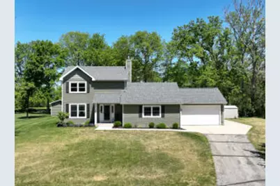 125  Potawatomi Rd, Williams Bay, WI 53191 - Photo 1