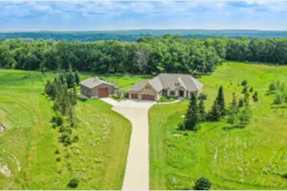 S106W36642  Saddle Ridge Dr, Eagle, WI 53119 - Photo 1
