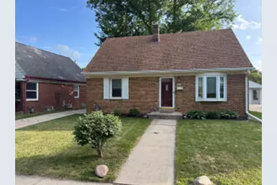 5029 W Fillmore Dr, Milwaukee, WI 53219 - Photo 1