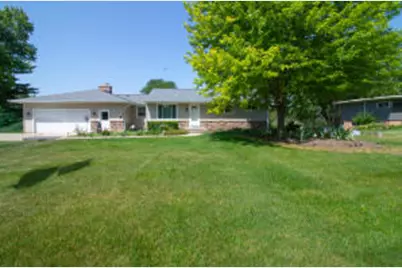 4615 N 149th St, Brookfield, WI 53005 - Photo 1
