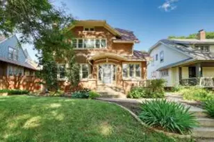 2530 N Grant Blvd, Milwaukee, WI 53210 - Photo 1