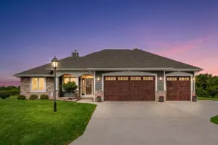 810 Westwind Dr, Eagle, WI 53119 - Photo 1