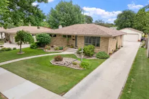 2821 S 18th St, Sheboygan, WI 53081 - Photo 1