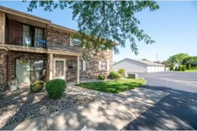 6840  Mariner Dr, Racine, WI 53406 - Photo 1