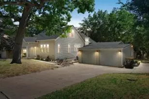 536 N 116th St, Wauwatosa, WI 53226 - Photo 1
