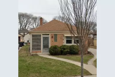 2170 S 80th St, West Allis, WI 53219 - Photo 1