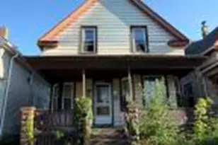 2607 W Grant St, Milwaukee, WI 53215 - Photo 1