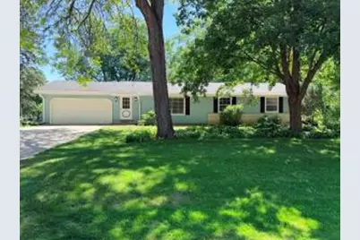 18501 W Michaels Rd, New Berlin, WI 53146 - Photo 1