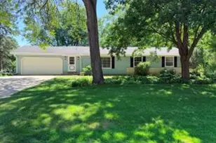 18501 W Michaels Rd, New Berlin, WI 53146 - Photo 1