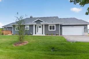 W206N16182 Stonebrook Dr, Jackson, WI 53037 - Photo 1