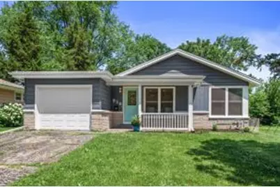 918 W Moreland Blvd, Waukesha, WI 53188 - Photo 1