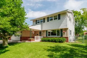 706 Walnut St, South Milwaukee, WI 53172 - Photo 1