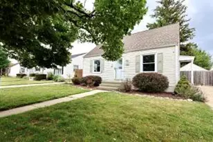 2116 30th St, Kenosha, WI 53140 - Photo 1