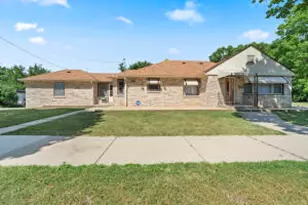 3031 S 33rd St, Milwaukee, WI 53215 - Photo 1