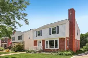 5451 N Kent Ave, Whitefish Bay, WI 53217 - Photo 1