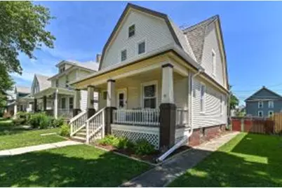 1529  Flett Ave, Racine, WI 53405 - Photo 1