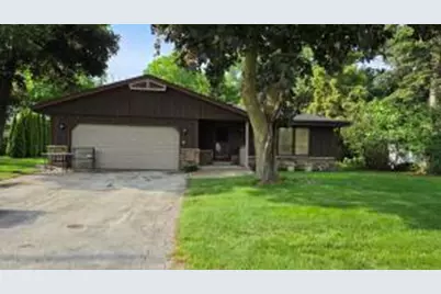 3415 W Cold Spring Rd, Greenfield, WI 53221 - Photo 1