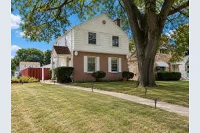 2423 S 60th St, West Allis, WI 53219 - Photo 1