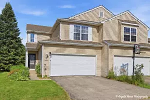 1400 Hunters Ridge Dr, Genoa City, WI 53128 - Photo 1