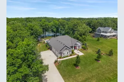 18600  Walden Dr, Racine, WI 53126 - Photo 1