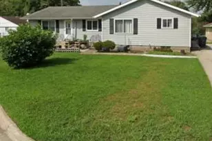 2410 31st St, La Crosse, WI 54601 - Photo 1