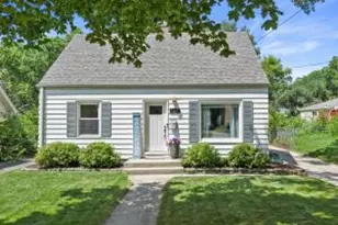 1128 Lindbergh Ave, Waukesha, WI 53188 - Photo 1