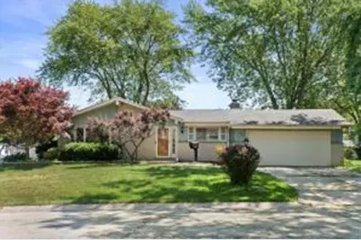 6131  Twin Oak Dr, Greendale, WI 53129 - Photo 1